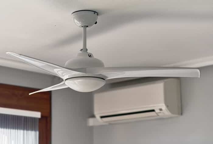 3 blade ceiling fan with light and remote control