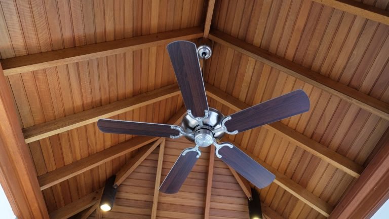 Best Ceiling Fans for Vaulted Ceilings